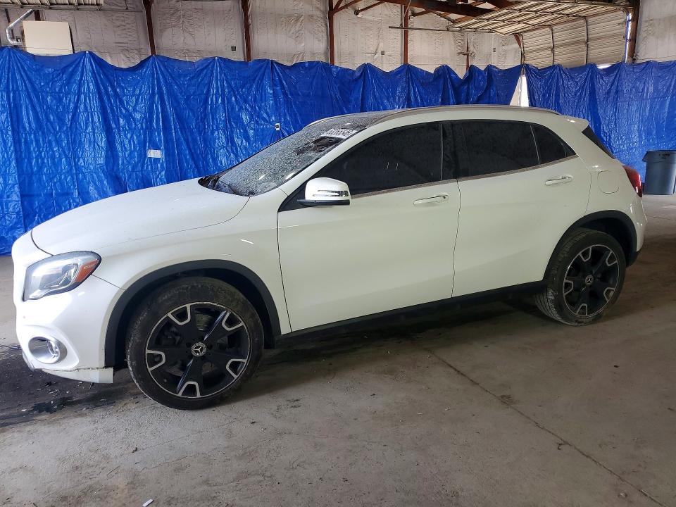 53265546 :رقم المزاد ، WDCTG4GB4KJ547657 vin ، 2019 Mercedes-benz 250 مزاد بيع