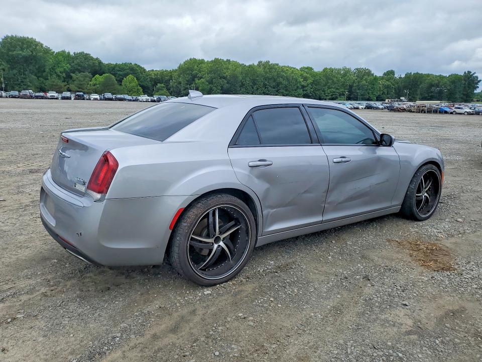 Aukcja sprzedaży 2015 Chrysler 300, vin: 2C3CCABG8FH872634, numer aukcji: 55333246
