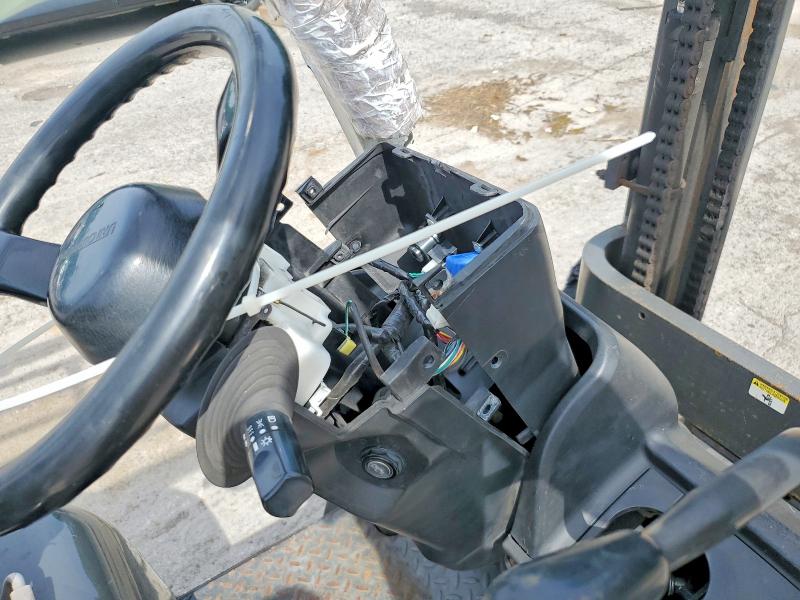 Продаж на аукціоні авто 2016 Unicariers Forklift, vin: CP1F29W20025, номер лоту: 54733026