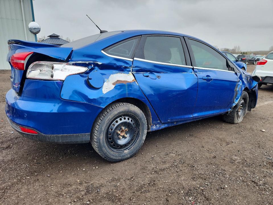 52552036 :رقم المزاد ، 1FADP3J25JL296668 vin ، 2018 Ford Focus مزاد بيع