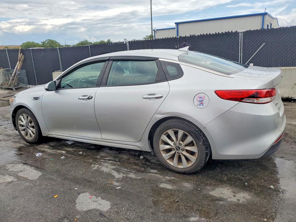 53574746 :رقم المزاد ، 5XXGT4L30HG153538 vin ، 2017 Kia Optima مزاد بيع