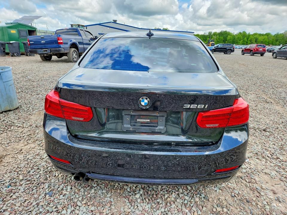 Продаж на аукціоні авто 2012 Bmw 328, vin: WBA3A5G57CNN65956, номер лоту: 54890076