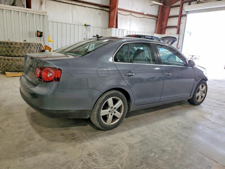 53252036 :رقم المزاد ، 3VWRZ71K19M092135 vin ، 2009 Volkswagen Jetta مزاد بيع