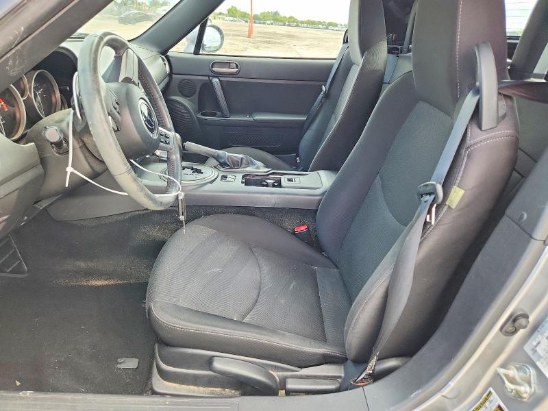 52360346 :رقم المزاد ، JM1NC2MF2B0219259 vin ، 2011 Mazda Mx-5 Miata مزاد بيع