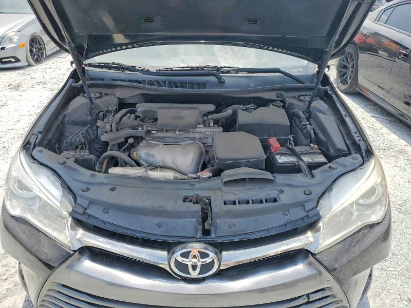 52226656 :رقم المزاد ، 4T1BF1FK1GU266907 vin ، 2016 Toyota Camry مزاد بيع