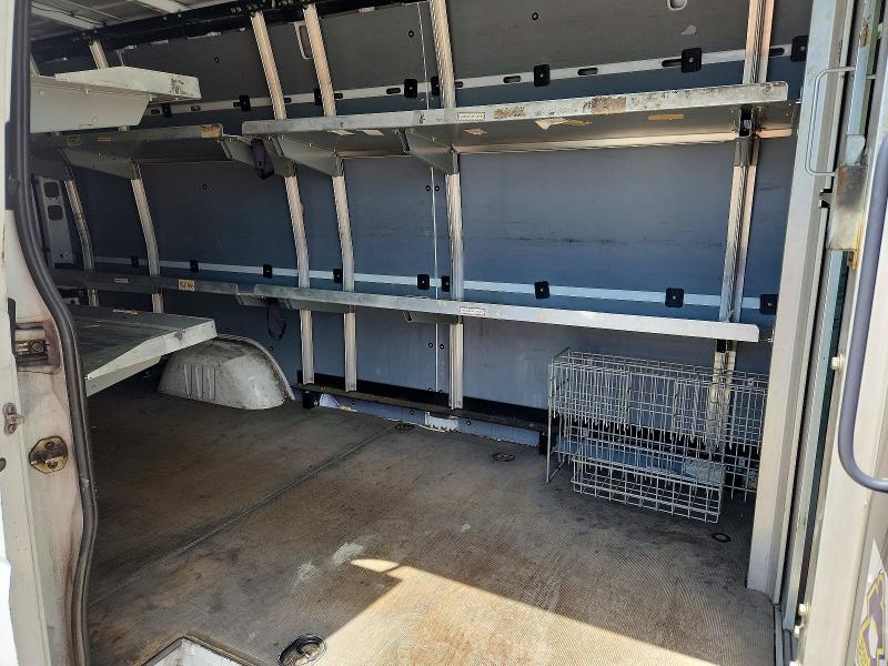 2015 Mercedes Benz Sprinter მანქანა იყიდება აუქციონზე, vin: WD3PE8DB2FP124940, აუქციონის ნომერი: 53362366