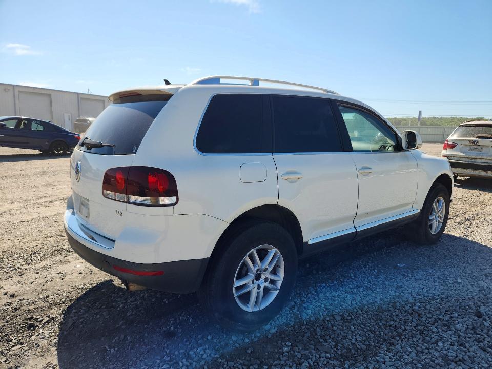 52261276 :رقم المزاد ، WVGBE77L68D055524 vin ، 2008 Volkswagen Touareg 2 مزاد بيع