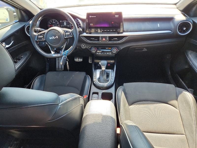 53448896 :رقم المزاد ، 3KPF54AD5NE472651 vin ، 2022 Kia Forte مزاد بيع