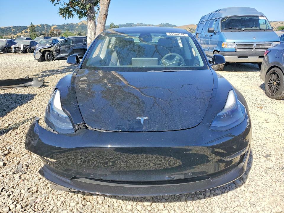 2022 Tesla Model 3 მანქანა იყიდება აუქციონზე, vin: 5YJ3E1EBXNF183933, აუქციონის ნომერი: 54133746