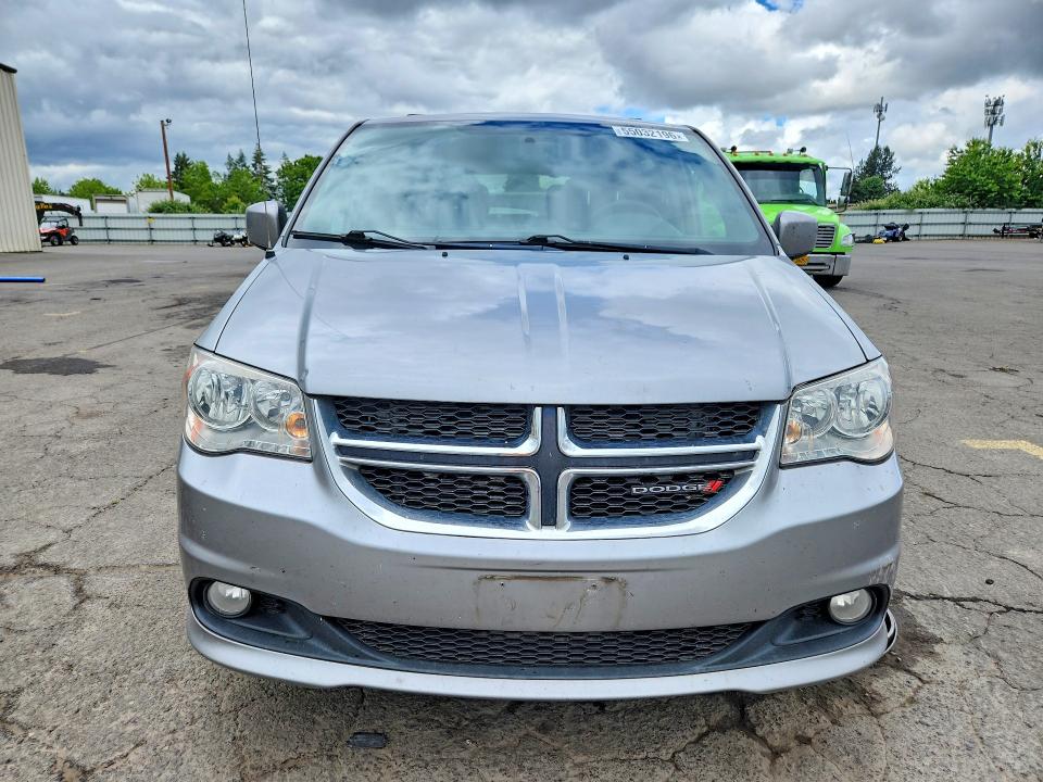 55032196 :رقم المزاد ، 2C4RDGCG6HR616767 vin ، 2017 Dodge Grand Caravan مزاد بيع