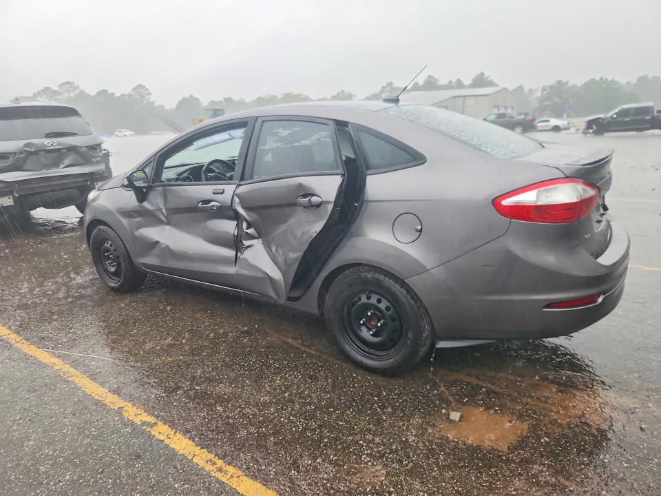 53057686 :رقم المزاد ، 3FADP4BJ4EM234677 vin ، 2014 Ford Fiesta مزاد بيع
