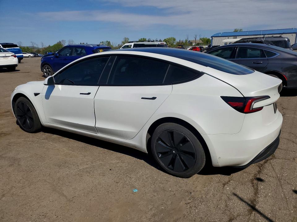 2025 Tesla Model 3 მანქანა იყიდება აუქციონზე, vin: 5YJ3E1EAXSF046462, აუქციონის ნომერი: 51888166