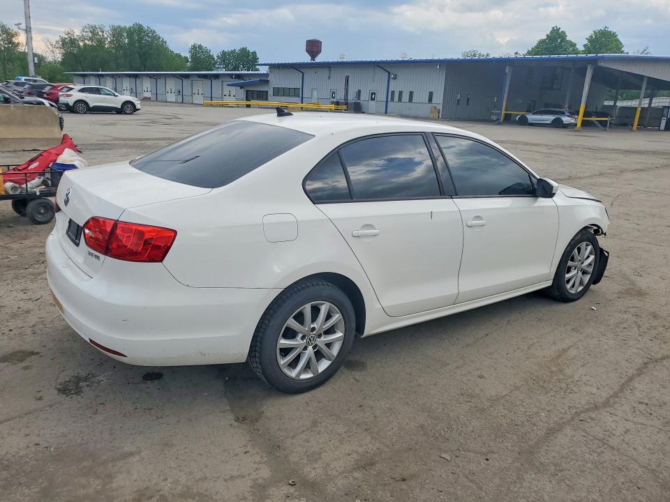 2011 Volkswagen Jetta მანქანა იყიდება აუქციონზე, vin: 3VWDZ7AJ4BM384045, აუქციონის ნომერი: 54411146