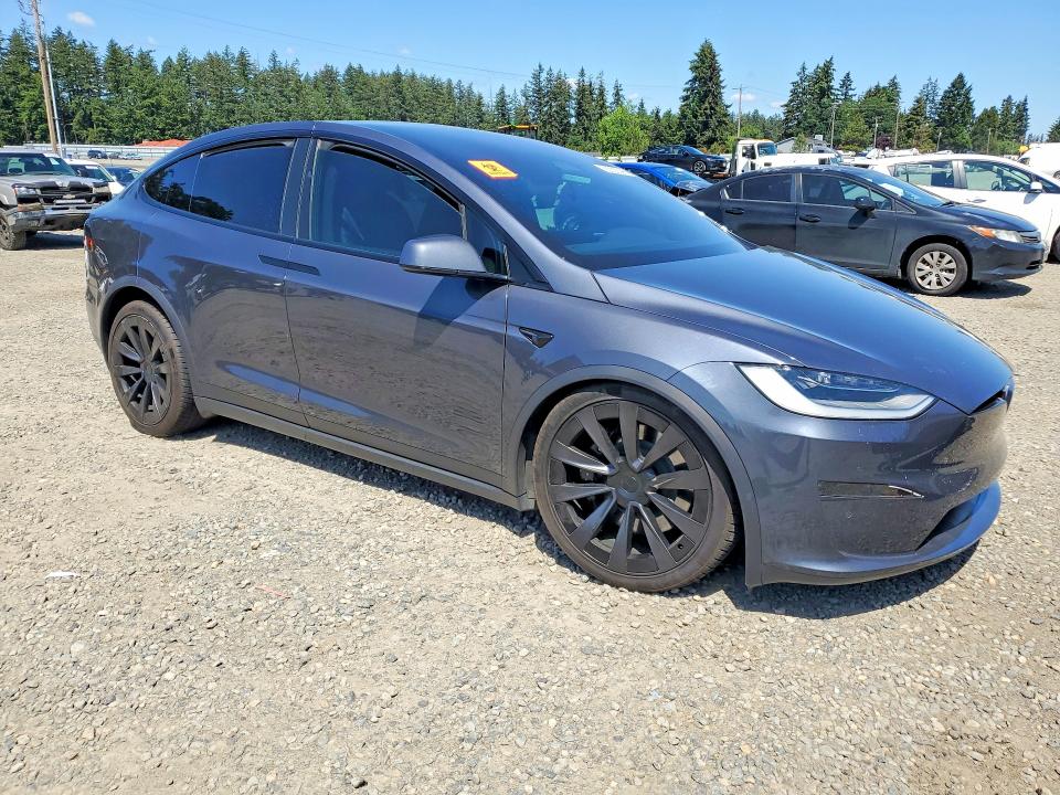 55222096 :رقم المزاد ، 7SAXCBE56PF374617 vin ، 2023 Tesla Model X مزاد بيع