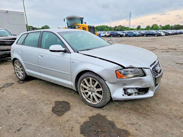 52752536 :رقم المزاد ، WAUKJBFM7BA127415 vin ، 2011 Audi A3 مزاد بيع