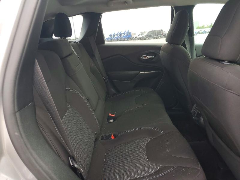 Продаж на аукціоні авто 2019 Jeep Cherokee, vin: 1C4PJLCB0KD242664, номер лоту: 52190136