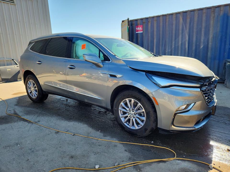 Продажа на аукционе авто 2023 Buick Enclave, vin: 5GAEVAKW7PJ246435, номер лота: 54521796