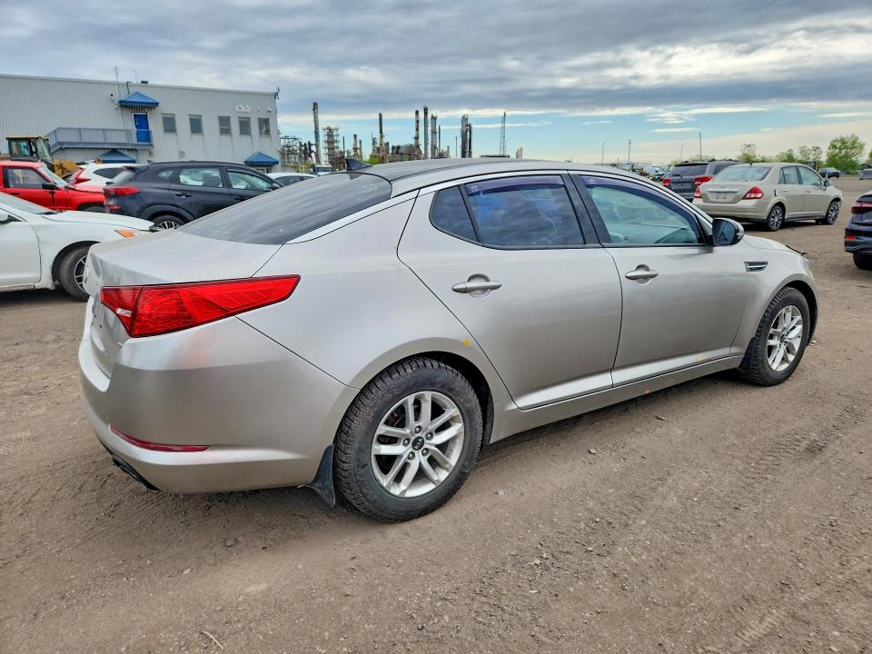 2013 Kia Optima მანქანა იყიდება აუქციონზე, vin: KNAGM4A76D5430918, აუქციონის ნომერი: 55420476