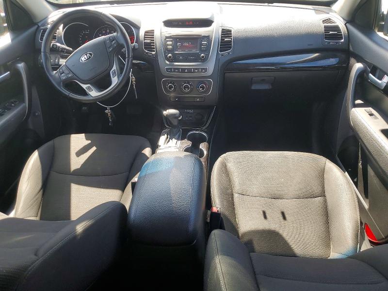 55508406 :رقم المزاد ، 5XYKT4A79FG567166 vin ، 2015 Kia Sorento مزاد بيع