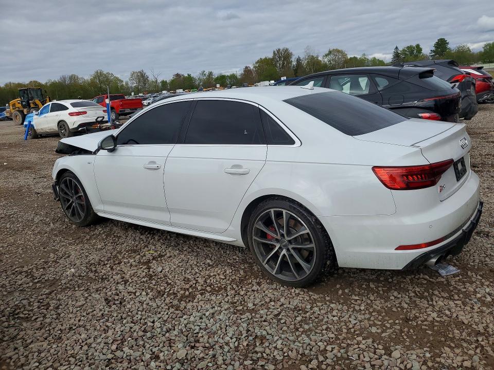 Продажа на аукционе авто 2018 Audi S4, vin: WAUB4AF42JA002869, номер лота: 53950346