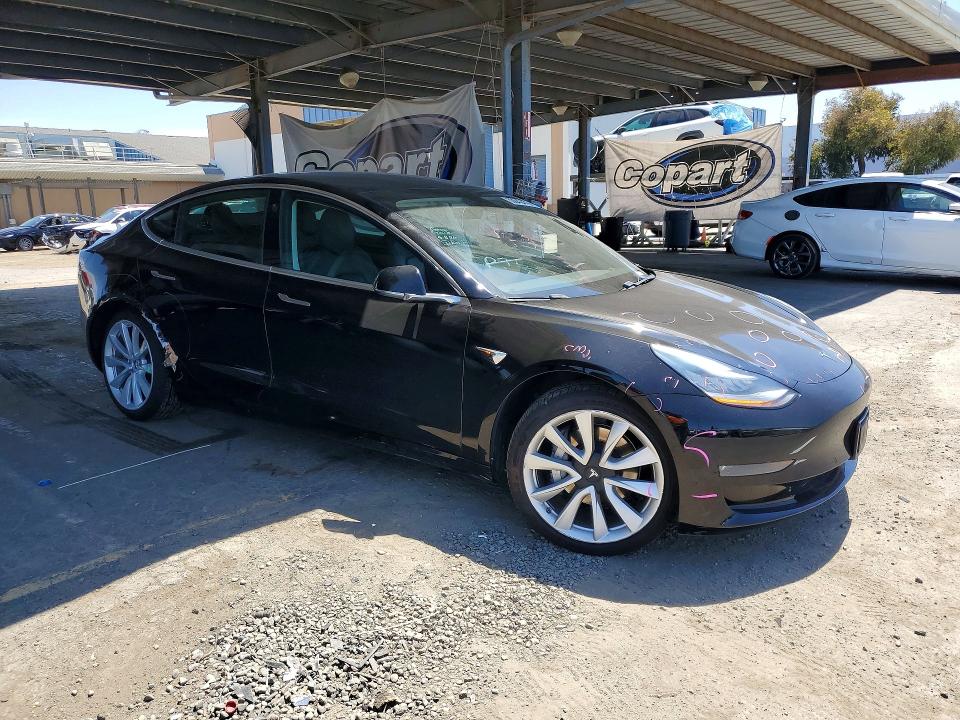 Продаж на аукціоні авто 2019 Tesla Model 3, vin: 5YJ3E1EB5KF199839, номер лоту: 53843476
