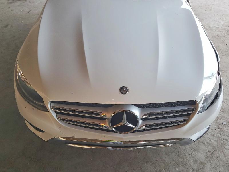 52753836 :رقم المزاد ، WDC0G4JB3HF158807 vin ، 2017 Mercedes-benz Glc مزاد بيع
