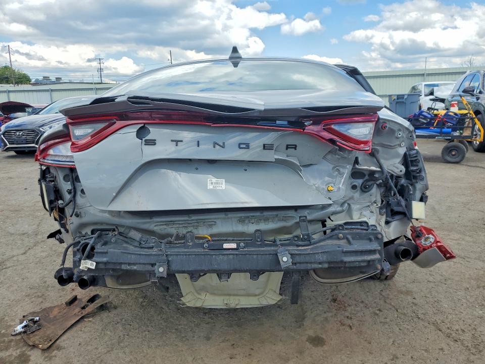 2021 Kia Stinger მანქანა იყიდება აუქციონზე, vin: KNAE35LC4M6093878, აუქციონის ნომერი: 53582196