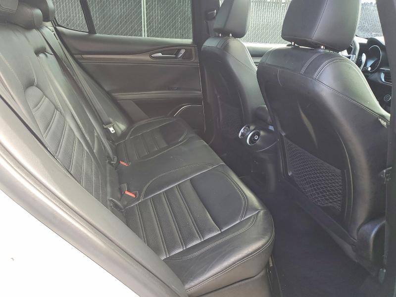 Продаж на аукціоні авто 2018 Alfa Romeo Stelvio, vin: ZASFAKNN0J7B82368, номер лоту: 55376396
