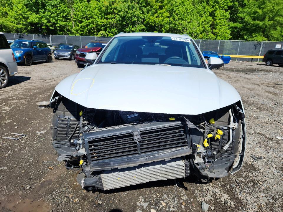 52760666 :رقم المزاد ، WA1GAAFY6N2093465 vin ، 2022 Audi Q5 مزاد بيع