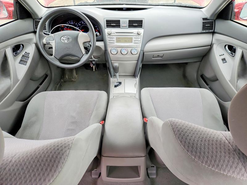 52842546 :رقم المزاد ، 4T4BF3EK8BR176505 vin ، 2011 Toyota Camry مزاد بيع