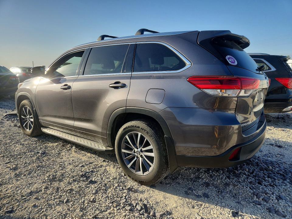 Aukcja sprzedaży 2017 Toyota Highlander, vin: 5TDKZRFH4HS218631, numer aukcji: 53325376