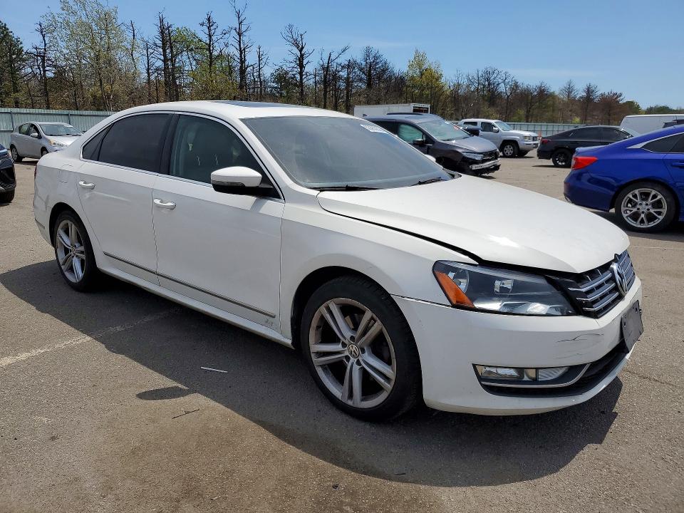 53263836 :رقم المزاد ، 1VWCN7A39DC073742 vin ، 2013 Volkswagen Passat مزاد بيع