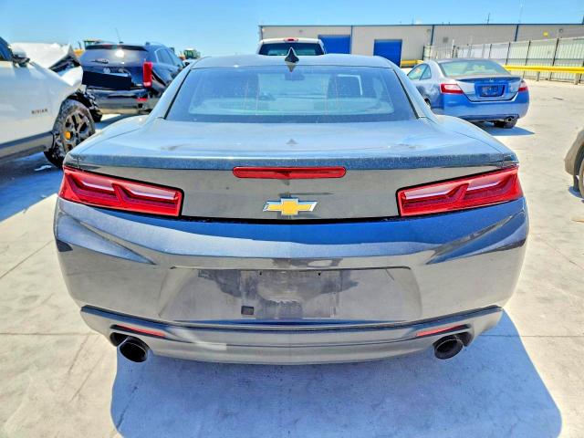 Продажа на аукционе авто 2018 Chevrolet Camaro, vin: 1G1FB1RX8J0188674, номер лота: 53652856