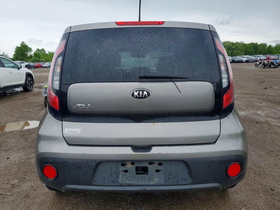 Продаж на аукціоні авто 2018 Kia Soul, vin: KNDJN2A26J7570739, номер лоту: 53598266