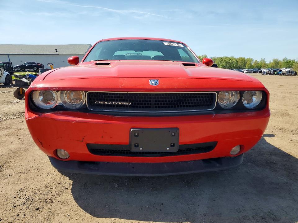 Продажа на аукционе авто 2010 Dodge Challenger, vin: 2B3CJ7DW4AH115703, номер лота: 52072236
