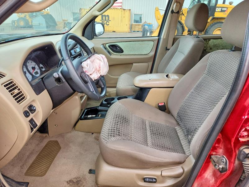2004 Ford Escape მანქანა იყიდება აუქციონზე, vin: 1FMYU93174DA21812, აუქციონის ნომერი: 54980296