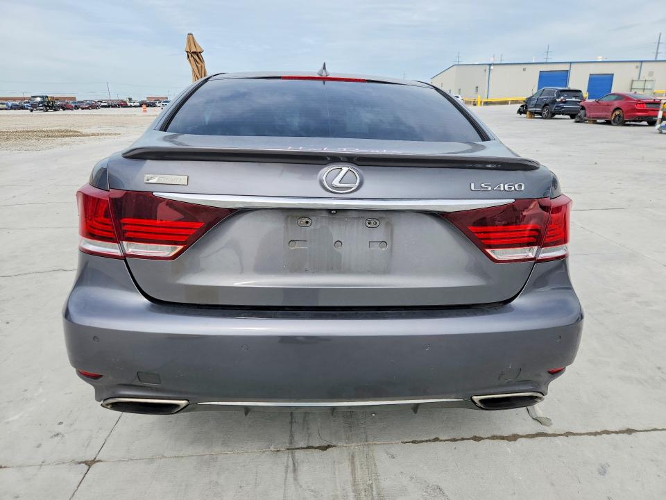51324956 :رقم المزاد ، JTHBL5EF5F5133759 vin ، 2015 Lexus Ls مزاد بيع