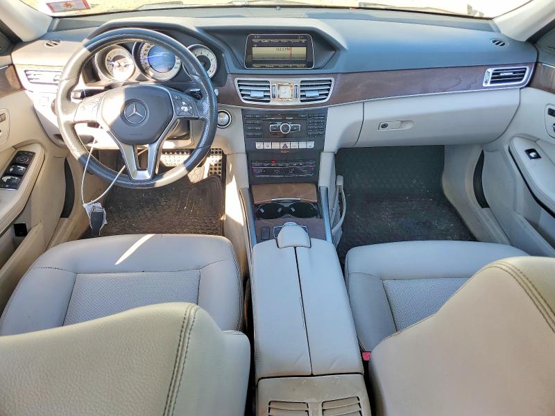 54304656 :رقم المزاد ، WDDHF8JB9FB161370 vin ، 2015 Mercedes-benz E مزاد بيع