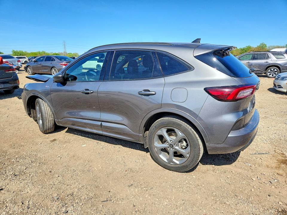 53595396 :رقم المزاد ، 1FMCU0MZ3PUB18617 vin ، 2023 Ford Escape مزاد بيع