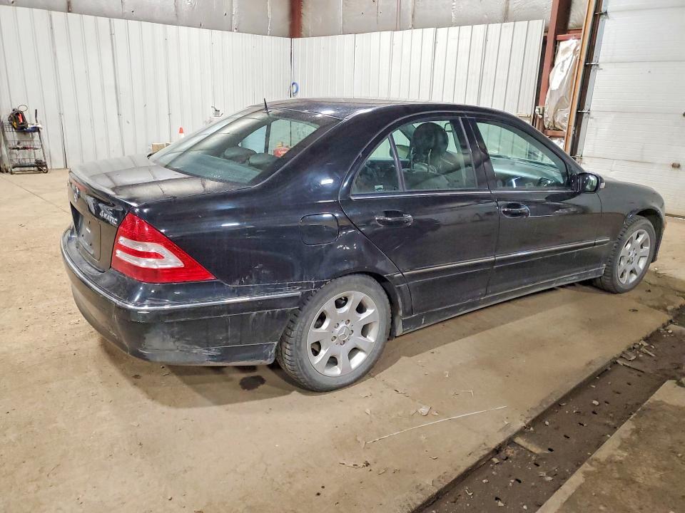 Auction sale of the 2005 Mercedes-benz C, vin: WDBRF84J15F664897, lot number: 54675576
