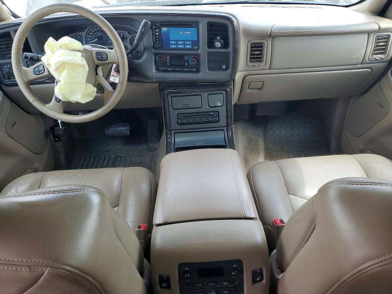 52213636 :رقم المزاد ، 1GKEK63U15J242383 vin ، 2005 Gmc Yukon مزاد بيع
