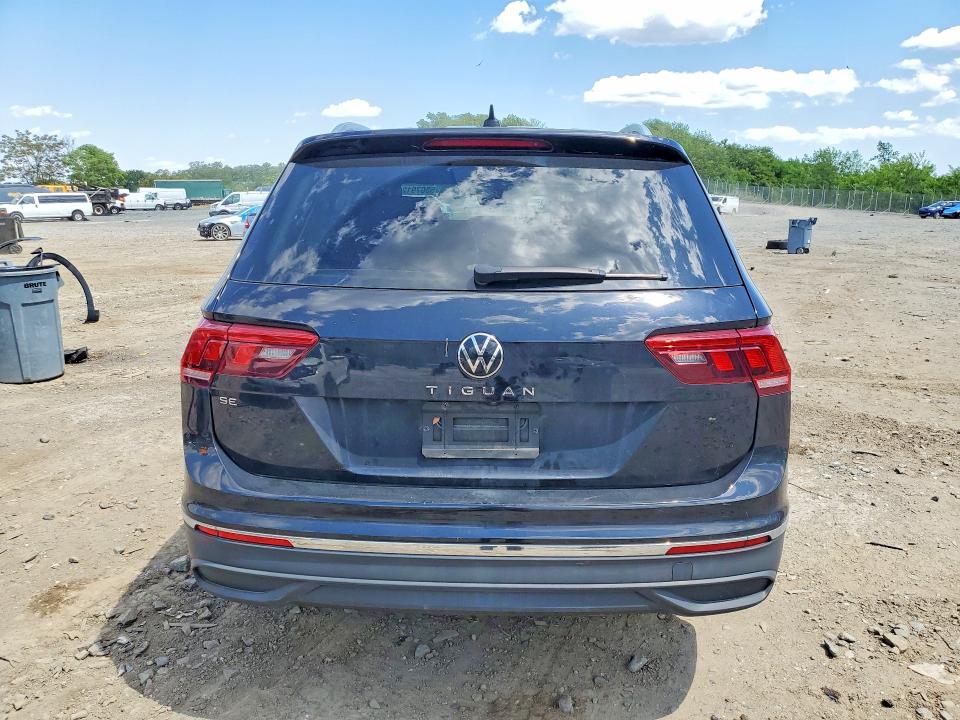 Продажа на аукционе авто 2022 Volkswagen Tiguan, vin: 3VV3B7AX1NM062718, номер лота: 53079126