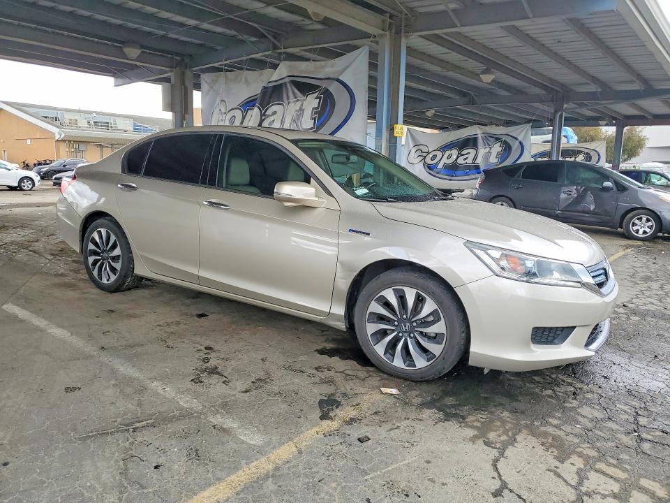 Продажа на аукционе авто 2015 Honda Accord, vin: 1HGCR6F57FA010067, номер лота: 55546566