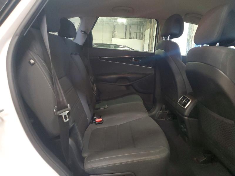 Продажа на аукционе авто 2016 Kia Sorento, vin: 5XYPG4A33GG052687, номер лота: 54854946