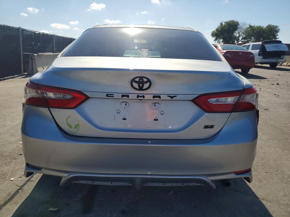 Продажа на аукционе авто 2018 Toyota Camry, vin: 4T1B11HK6JU548432, номер лота: 53875336