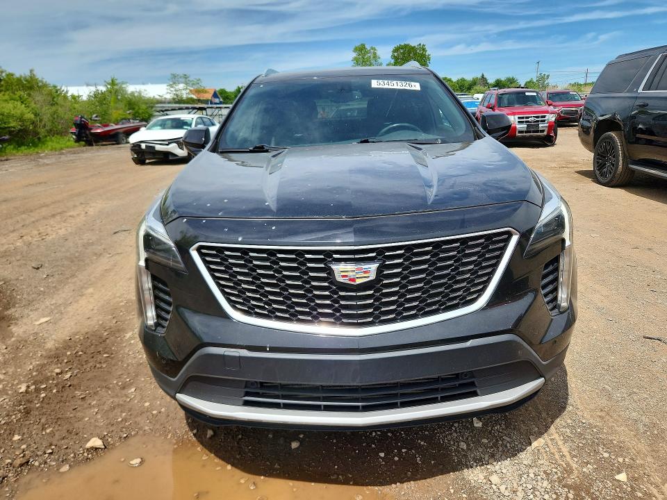 53451326 :رقم المزاد ، 1GYFZCR43KF125723 vin ، 2019 Cadillac Xt4 مزاد بيع