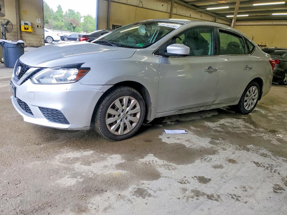 2017 Nissan Sentra მანქანა იყიდება აუქციონზე, vin: 3N1AB7APXHY275270, აუქციონის ნომერი: 54140996