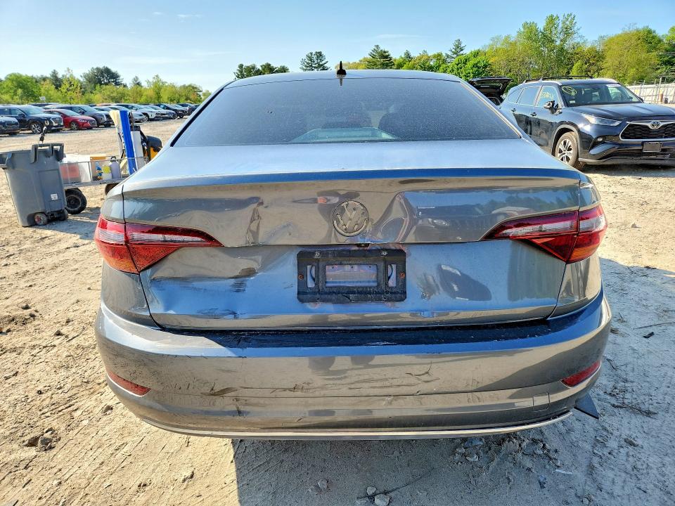 53832116 :رقم المزاد ، 3VWC57BU7KM144195 vin ، 2019 Volkswagen Jetta مزاد بيع