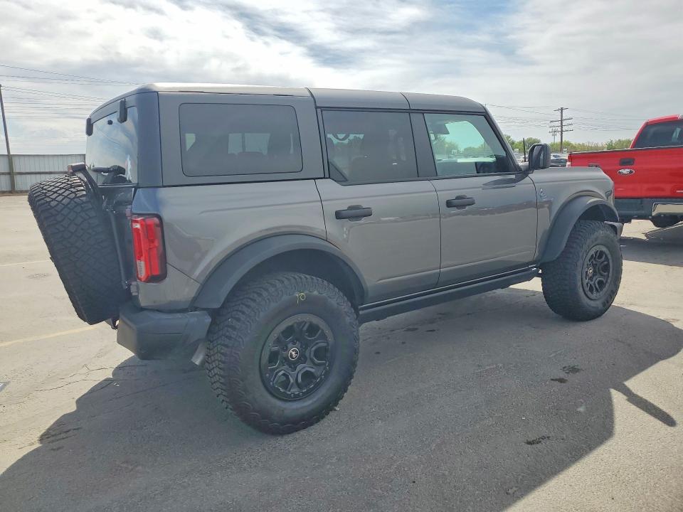 Продажа на аукционе авто 2024 Ford Bronco, vin: 1FMEE1BP0RLB50768, номер лота: 55389116