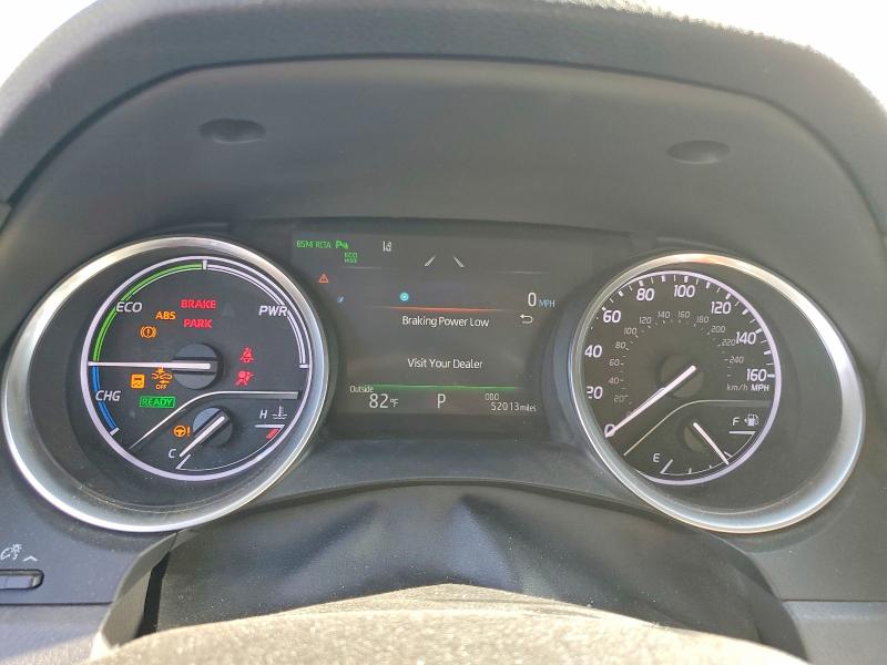 52667296 :رقم المزاد ، 4T1B21HK8JU502033 vin ، 2018 Toyota Camry Hybrid مزاد بيع